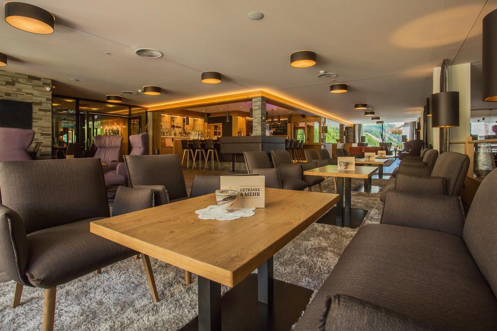 Hotel Vier Jahreszeiten Sankt Leonhard im Pitztal Esterno foto