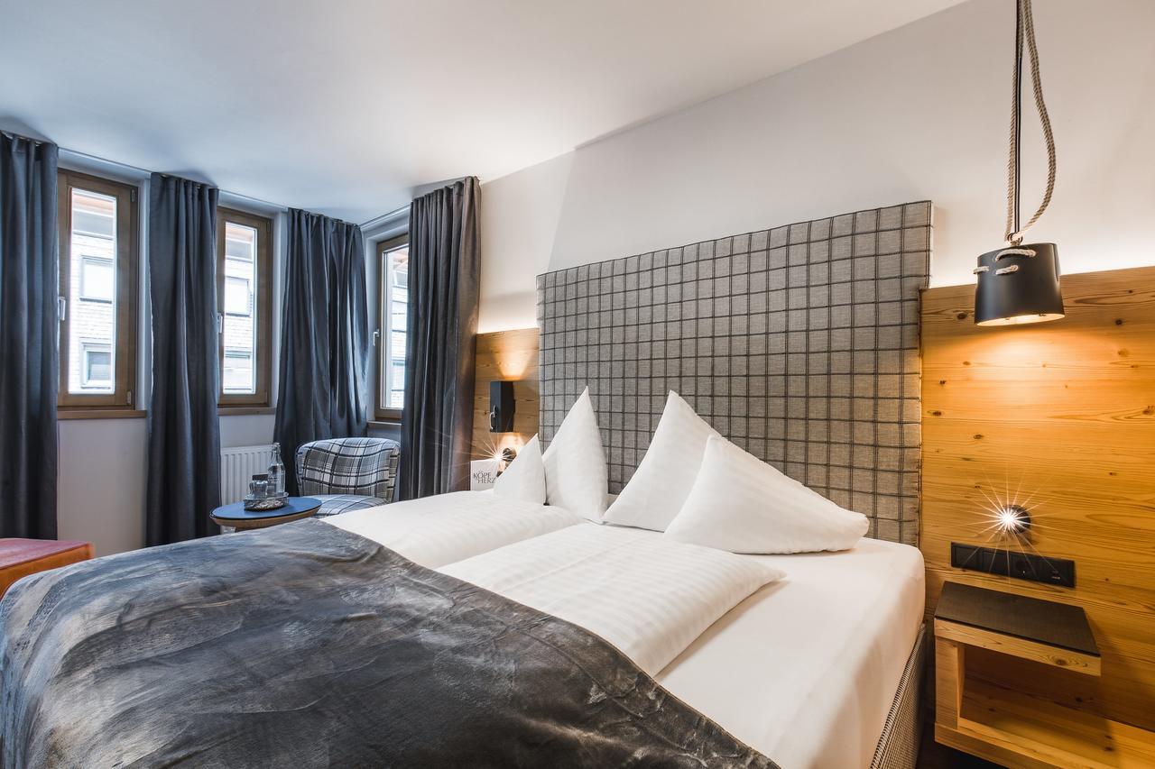 Hotel Vier Jahreszeiten Sankt Leonhard im Pitztal Esterno foto